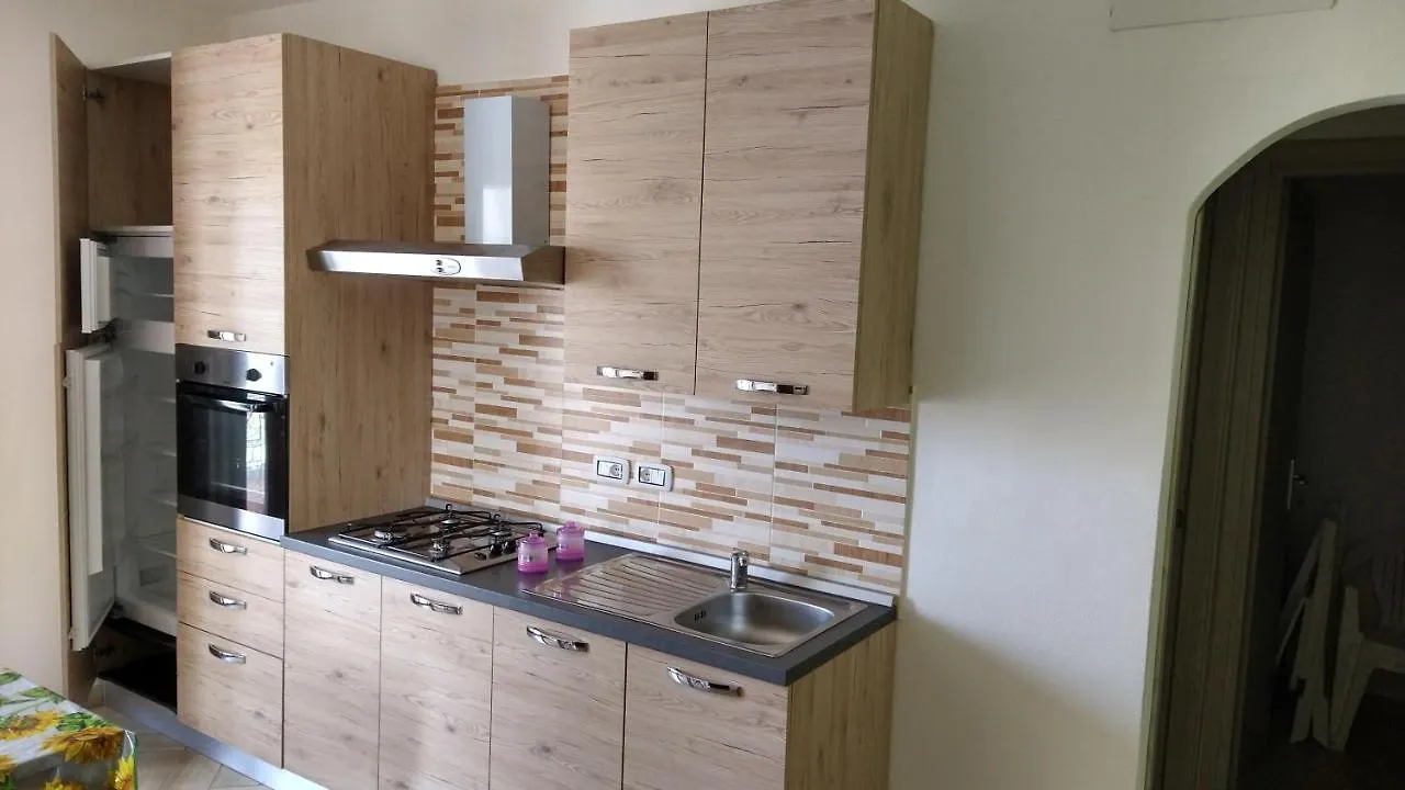 Casa Vacanze Residence Cavour 瓦雷多利亚