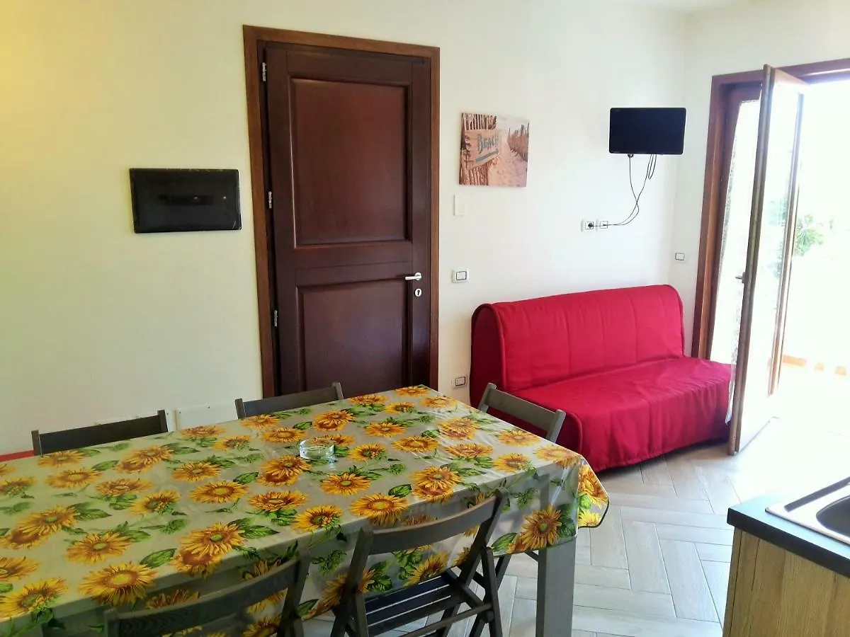 Casa Vacanze Residence Cavour 瓦雷多利亚